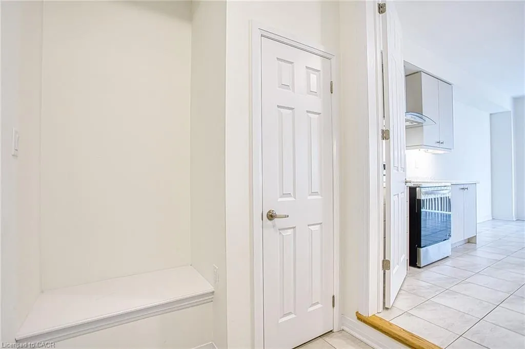 123 Port Crescent