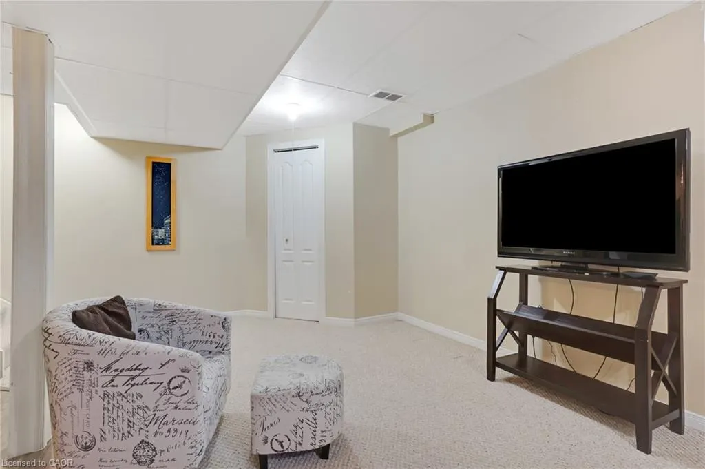29 Schroeder Drive