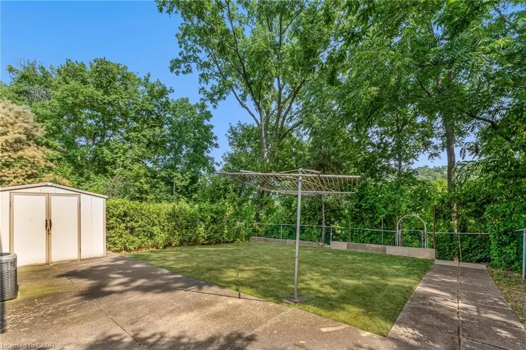 323 Hixon Road
