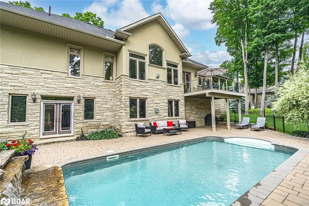 32 Gallagher Crescent