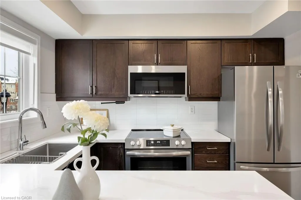 15 Hays Boulevard, #10