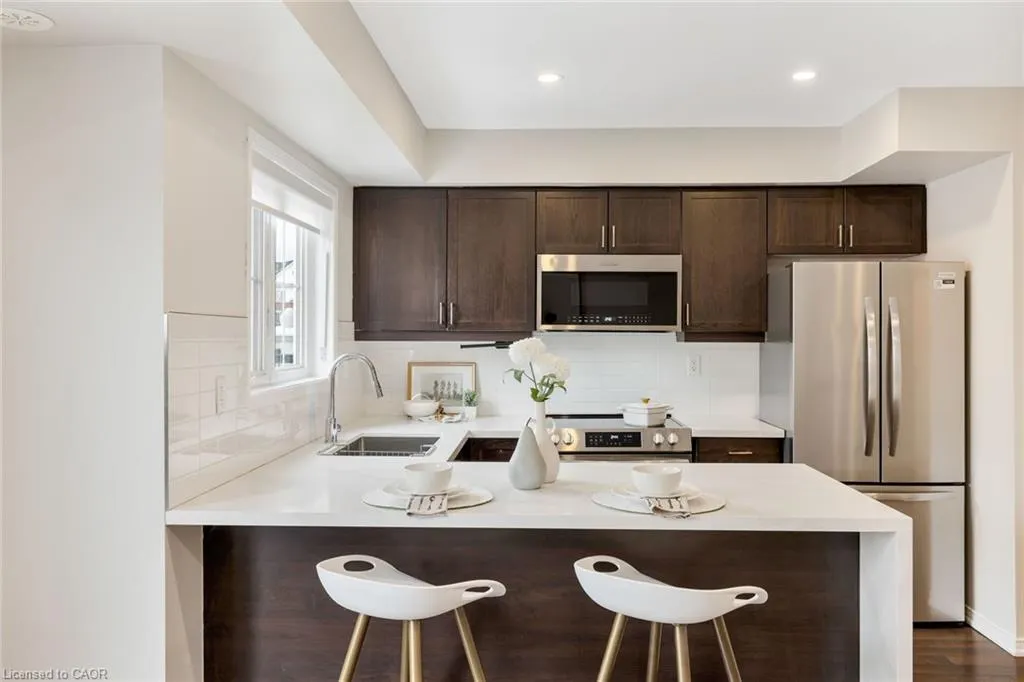 15 Hays Boulevard, #10