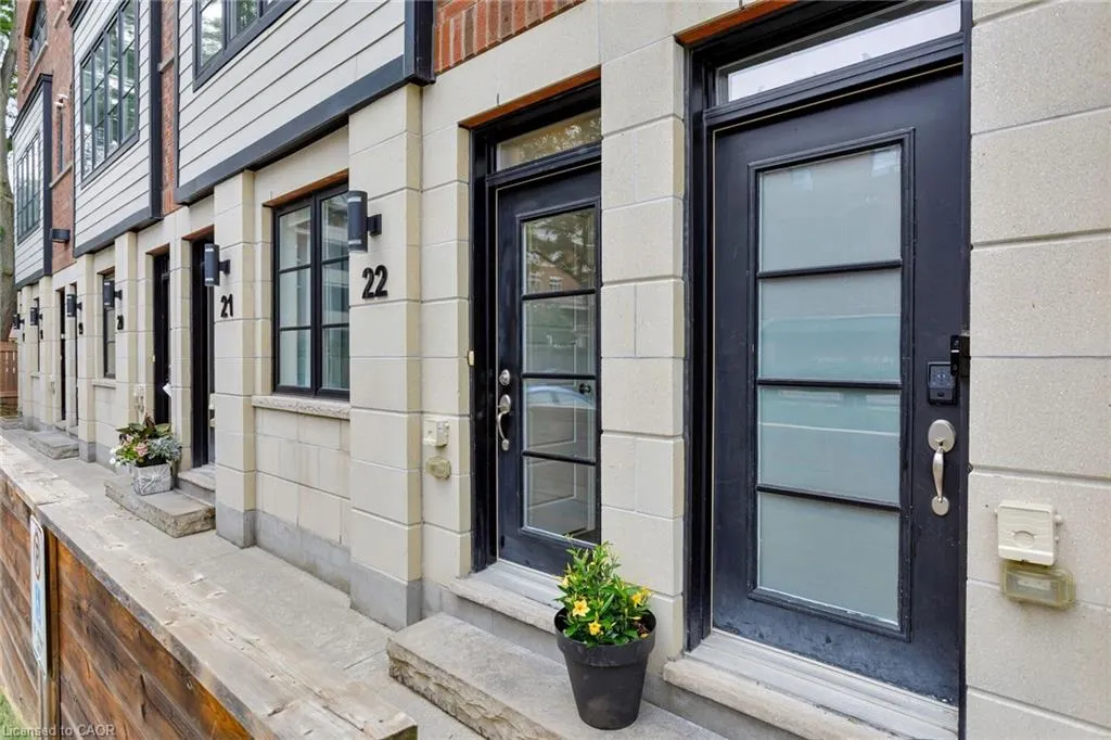 405 Plains Road, #22