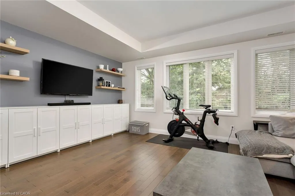 405 Plains Road, #22
