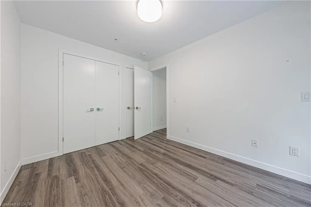 479 Charlton Avenue E, #209