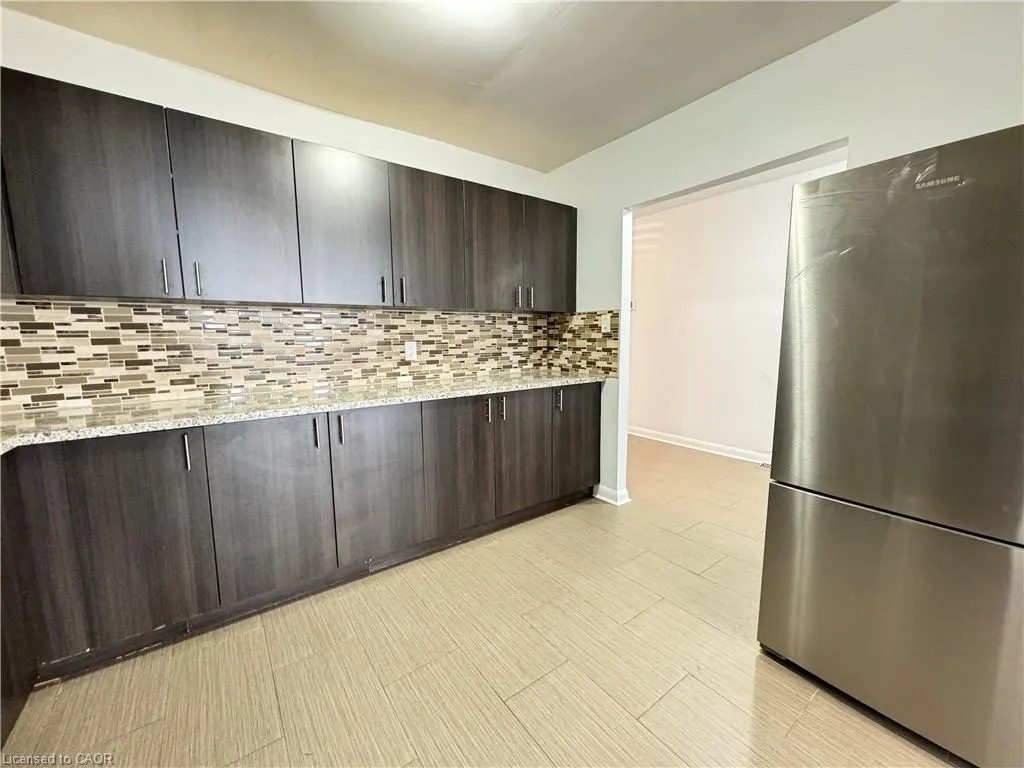 655 Fennell Avenue E, #3