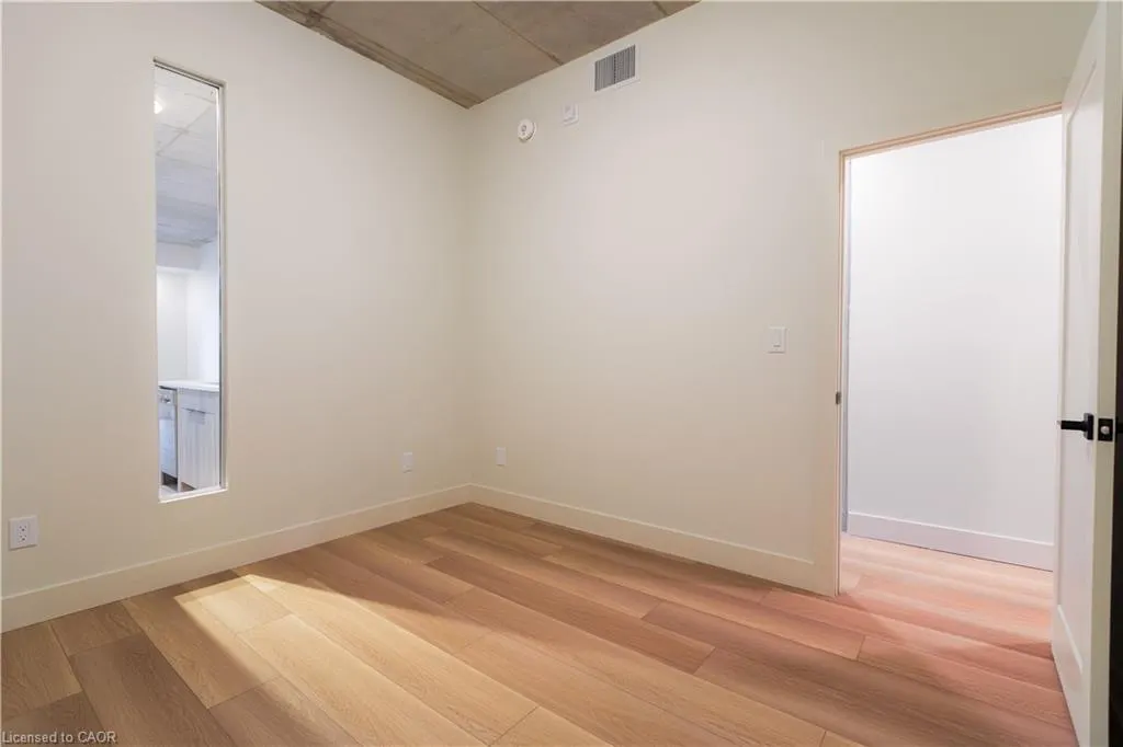 24 Augusta Street, #305