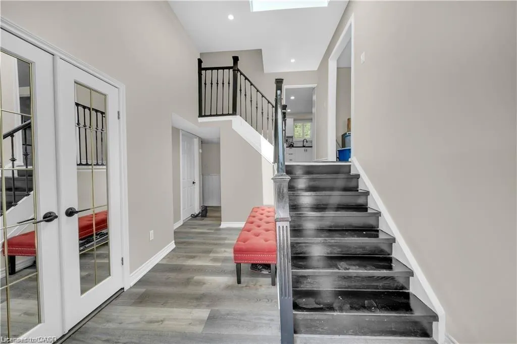 5 Orsi Road