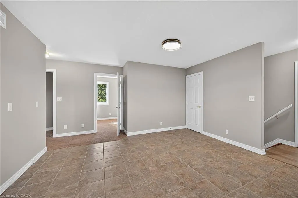 665 Concession 8 Road