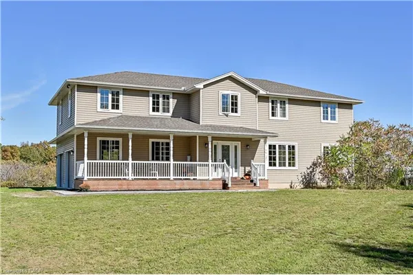 665 Concession 8 Road