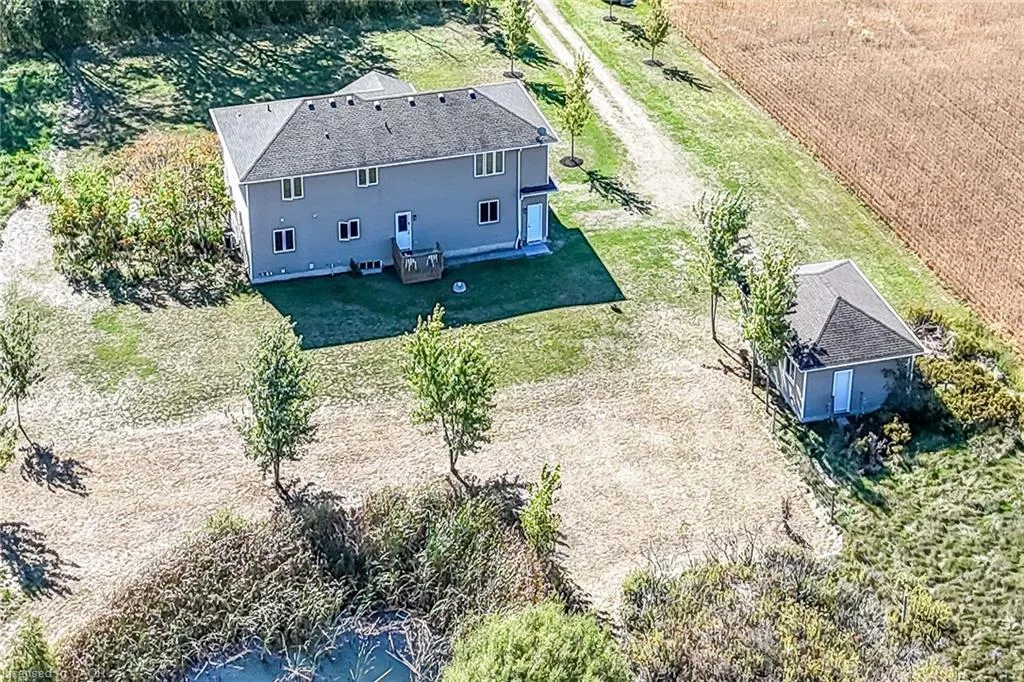 665 Concession 8 Road