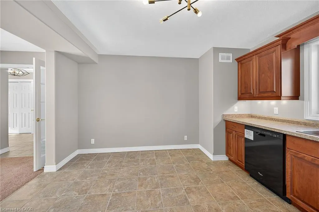 665 Concession 8 Road