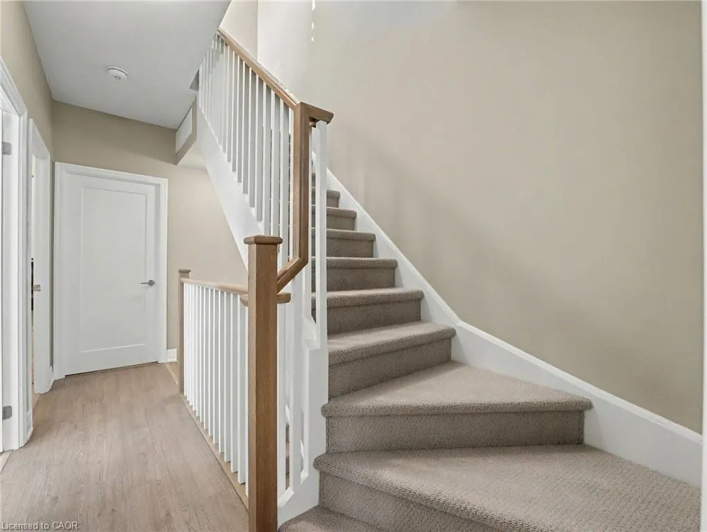 657 Cricklewood Drive, #532