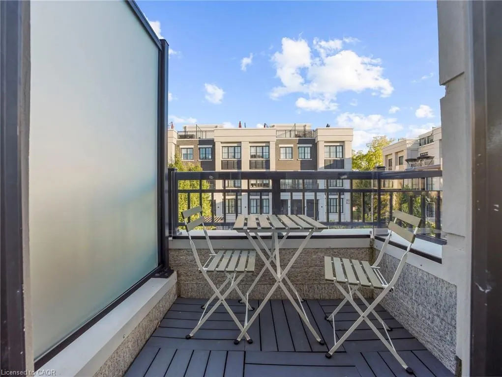657 Cricklewood Drive, #532