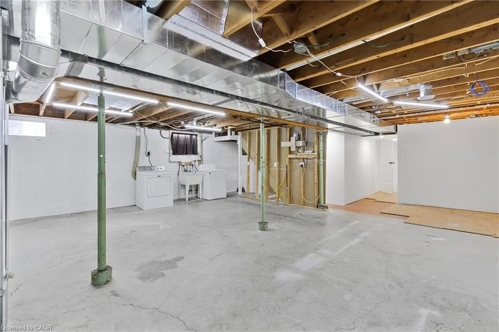 908 Cedar Street