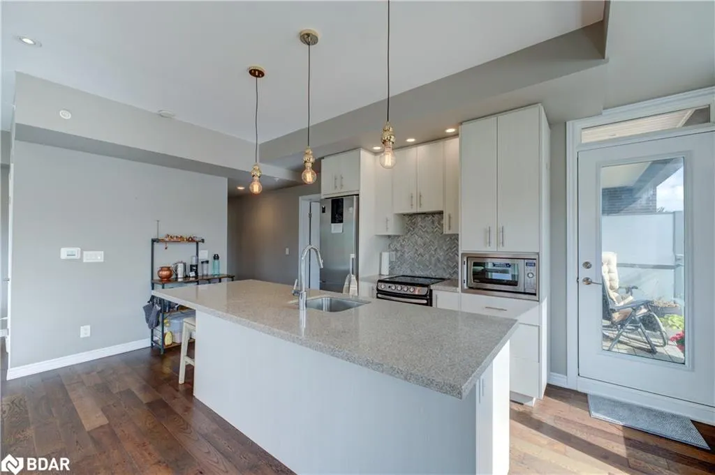 457 Plains Road E, #205