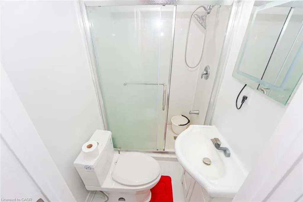 14 Williamsburg Road, #38