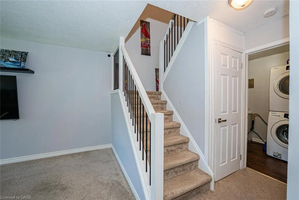 14 Williamsburg Road, #38