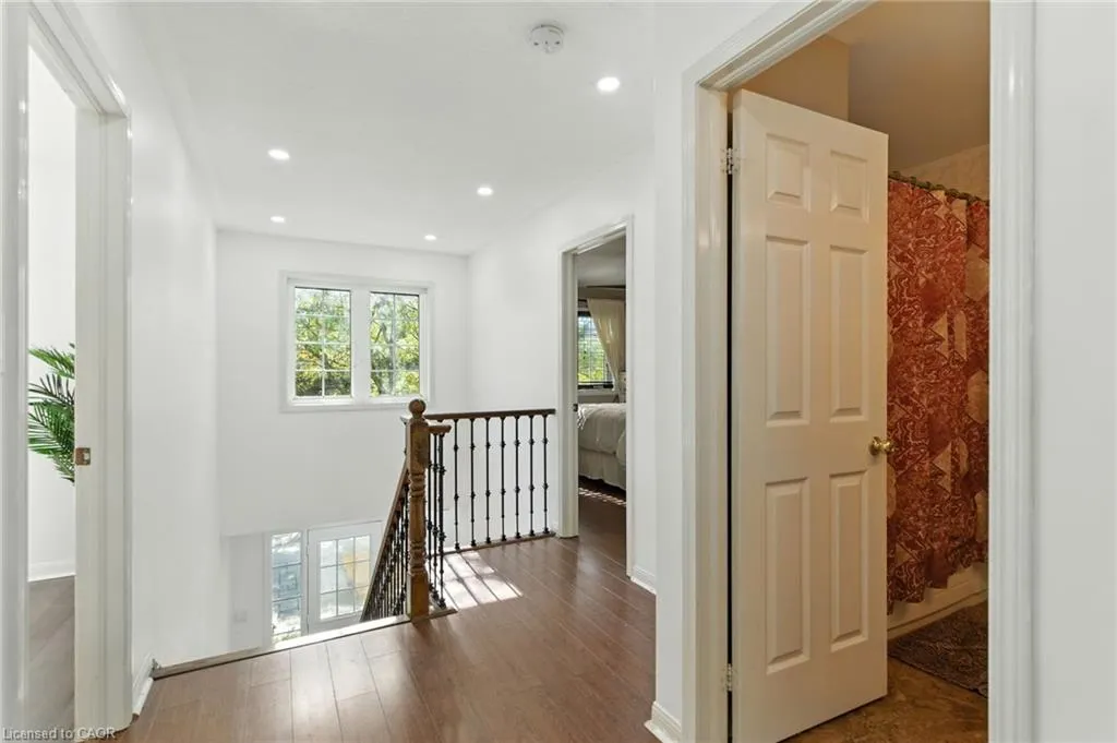 5566 Thorn Lane