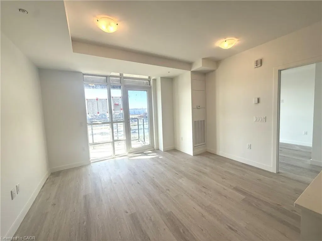 461 Green Road, #424