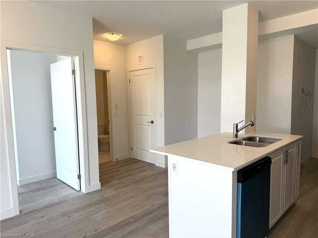 461 Green Road, #424