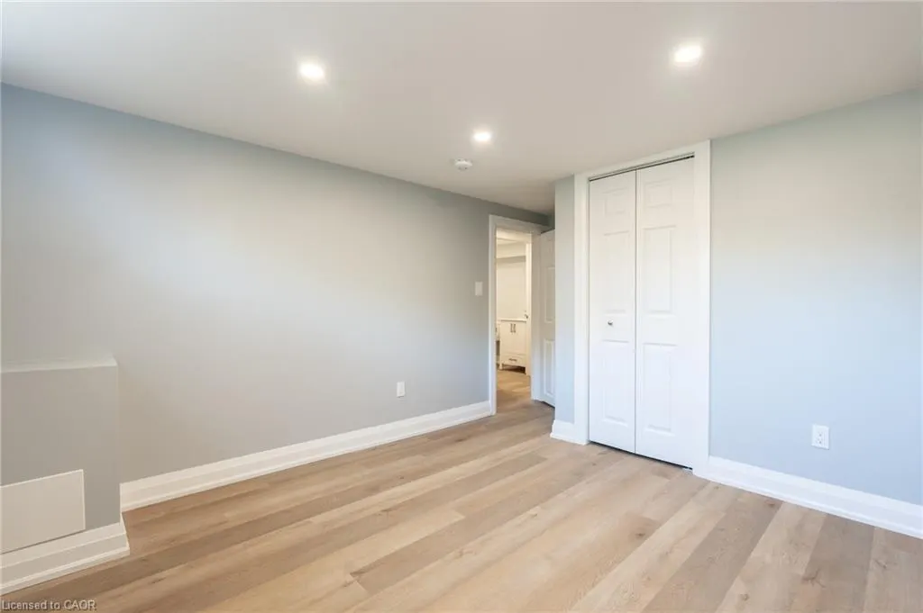 229 West 33rd Street