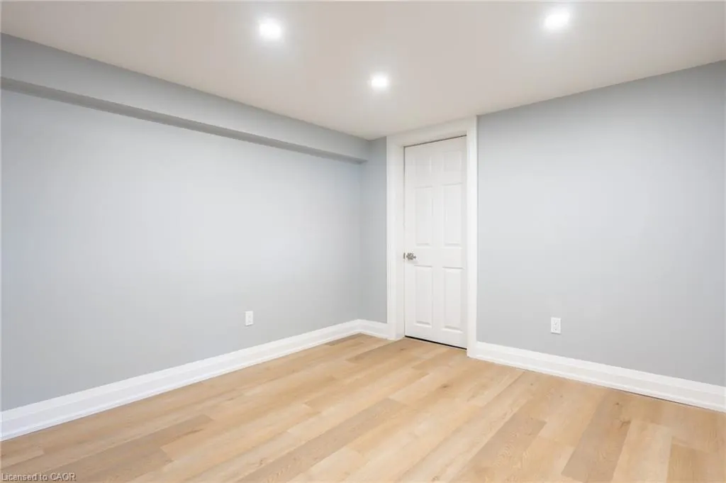 229 West 33rd Street