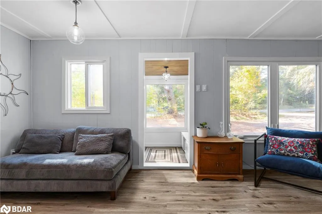328 Muskoka Road 10 Road