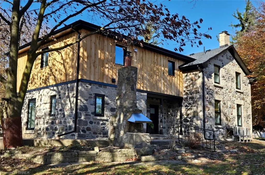 33 Islington Avenue