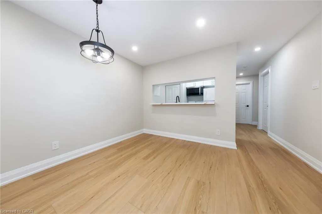 1450 Glen Abbey Gate, #722