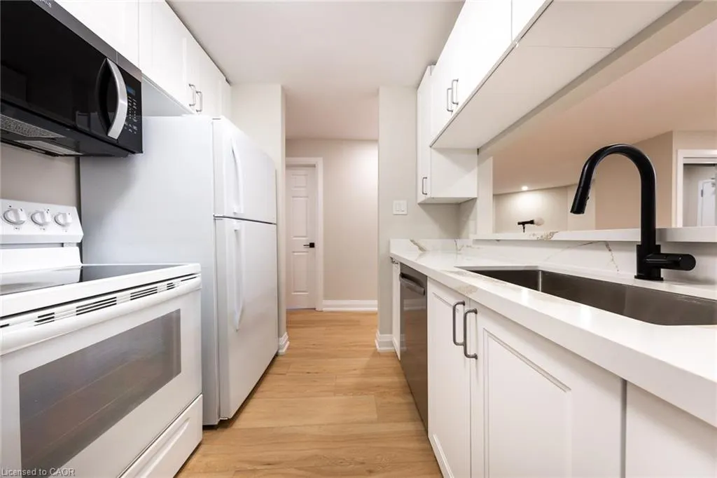 1450 Glen Abbey Gate, #722