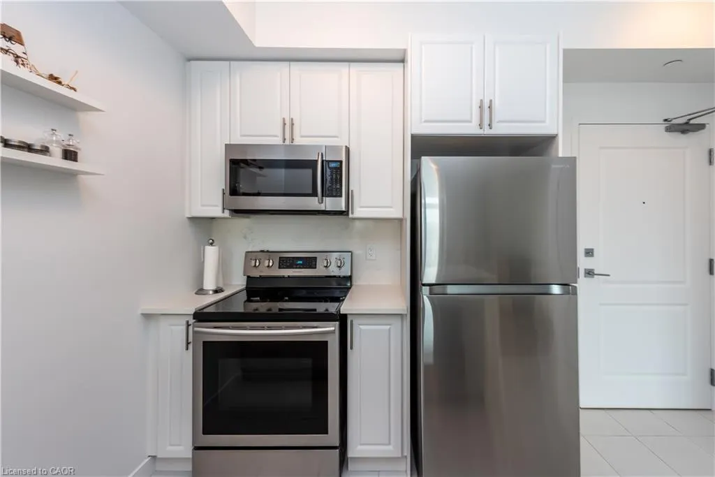 125 Shoreview Place, #539