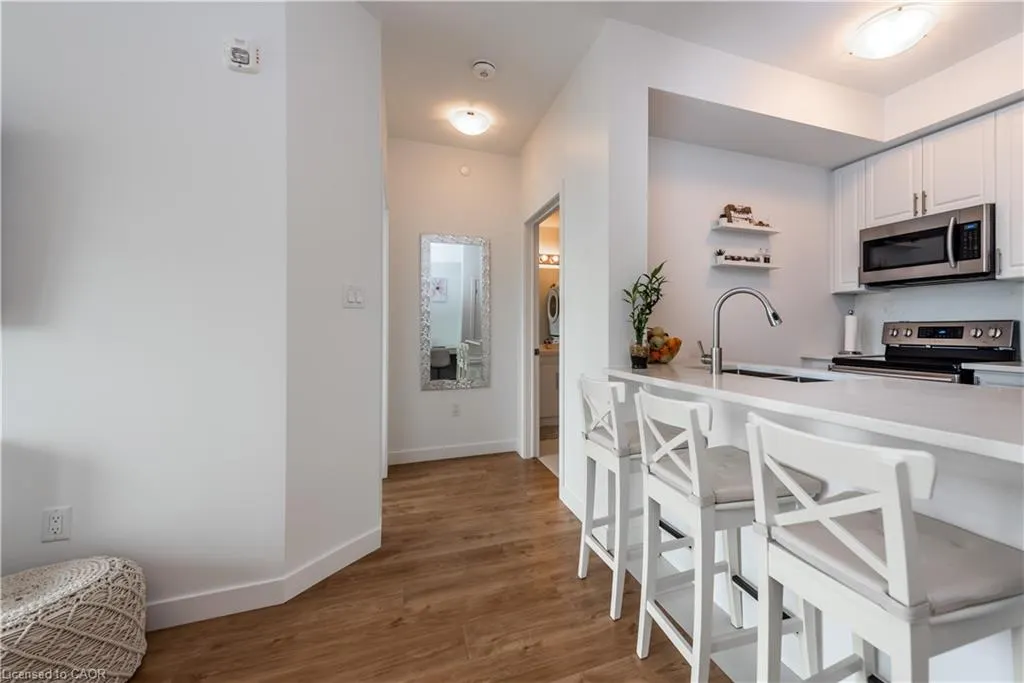 125 Shoreview Place, #539