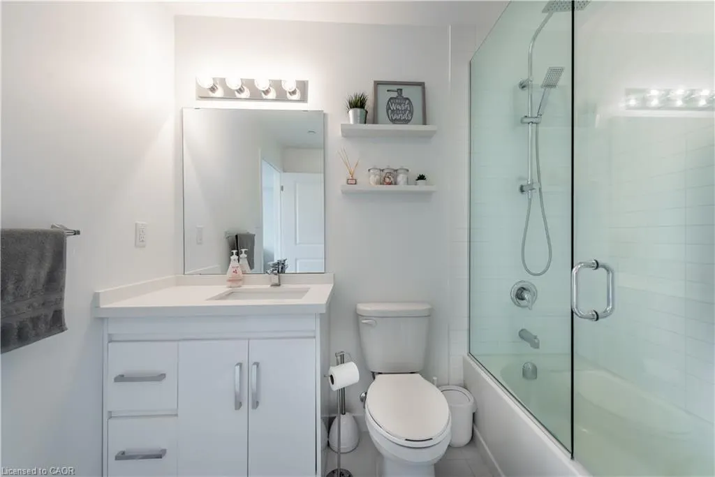 125 Shoreview Place, #539