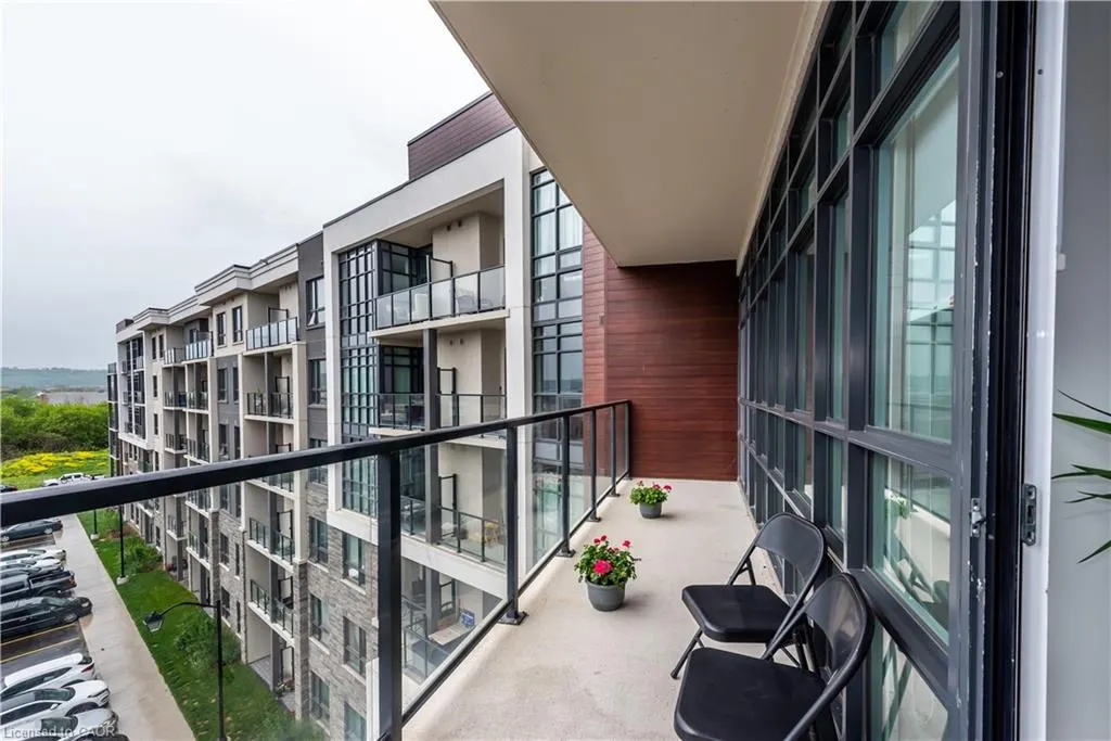 125 Shoreview Place, #539