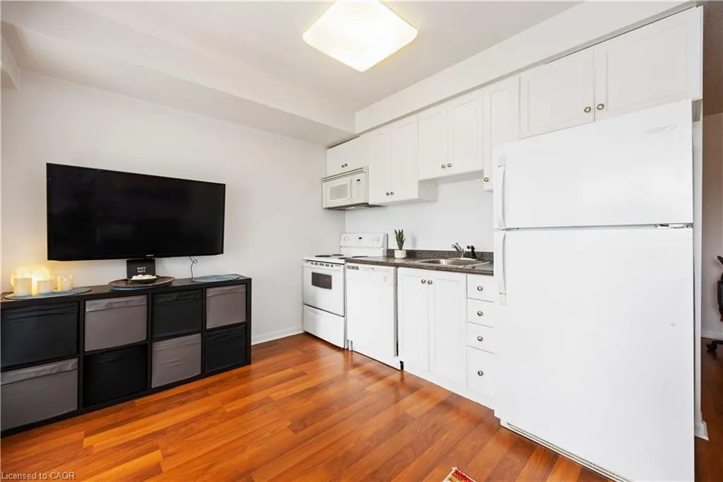 2464 Weston Road, #505
