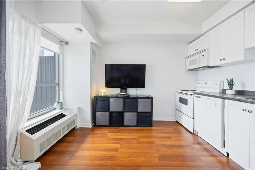 2464 Weston Road, #505