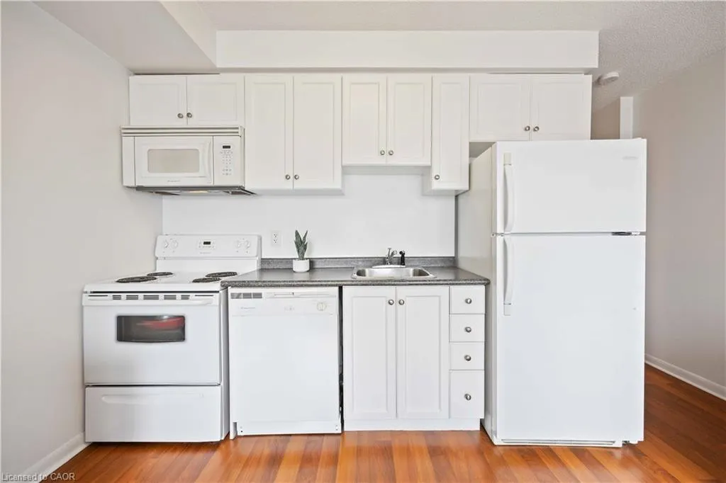 2464 Weston Road, #505