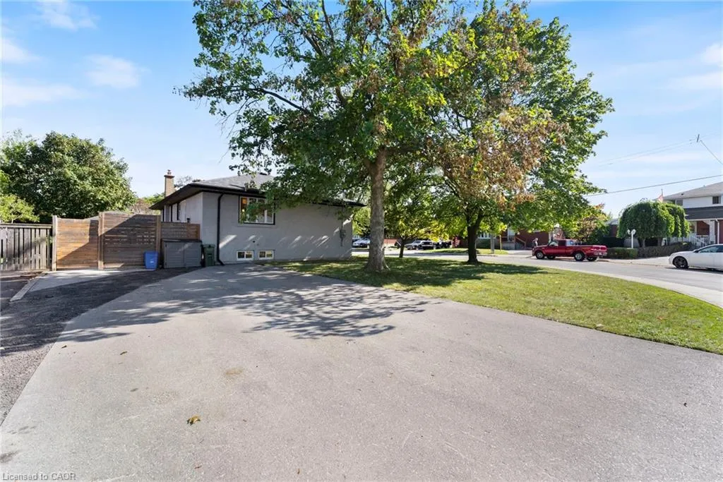 103 Wise Crescent