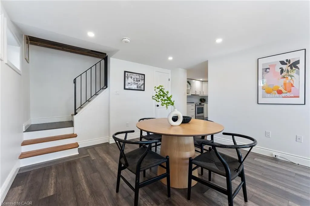103 Wise Crescent