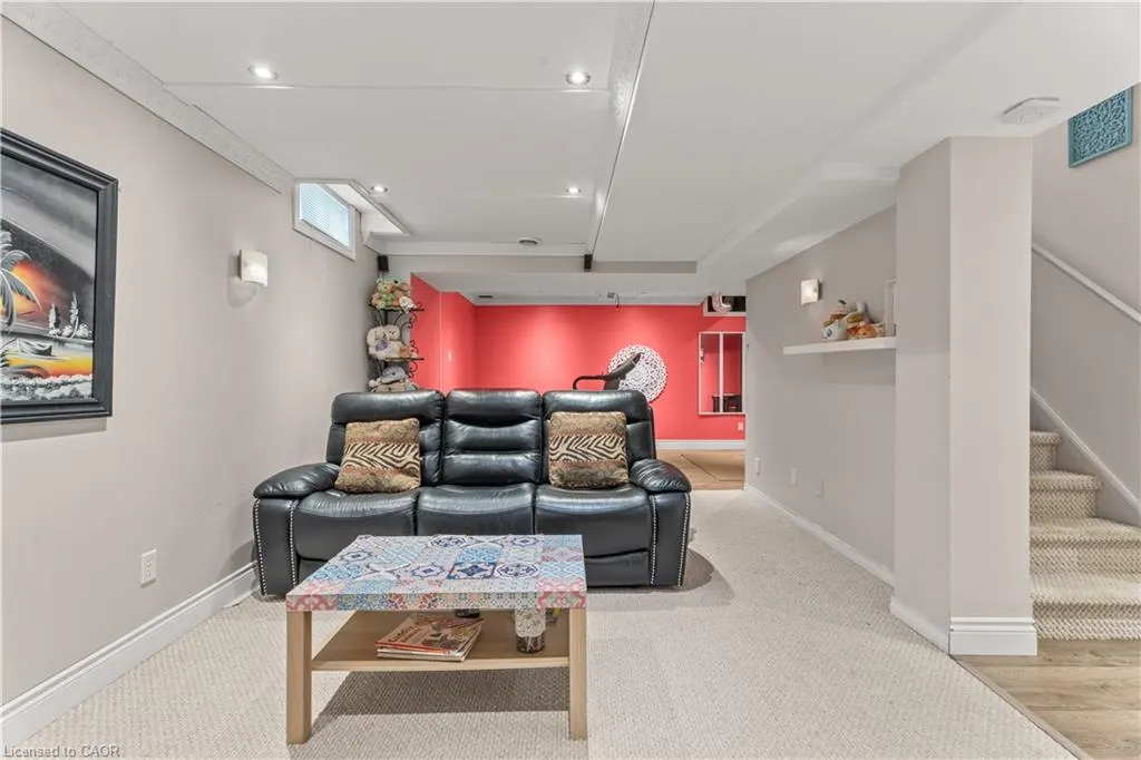 20 Pentland Road