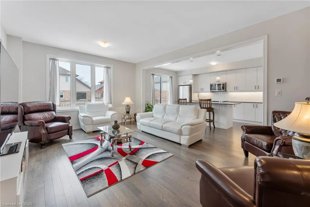 107 Starfire Crescent