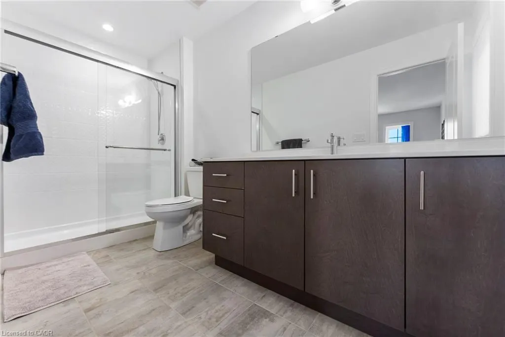 107 Starfire Crescent