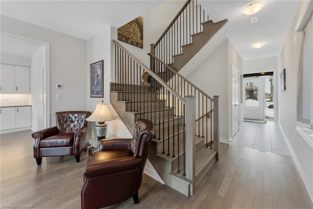 107 Starfire Crescent Crescent