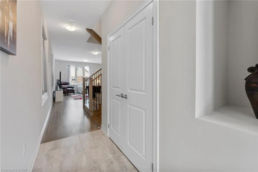 107 Starfire Crescent