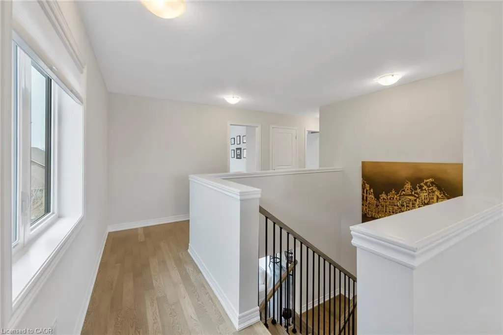 107 Starfire Crescent Crescent