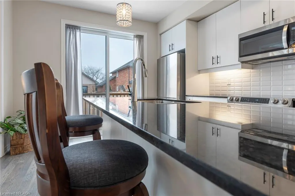 107 Starfire Crescent