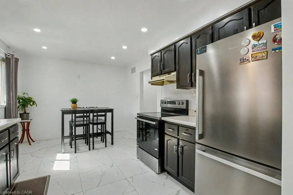 40 Tara Court