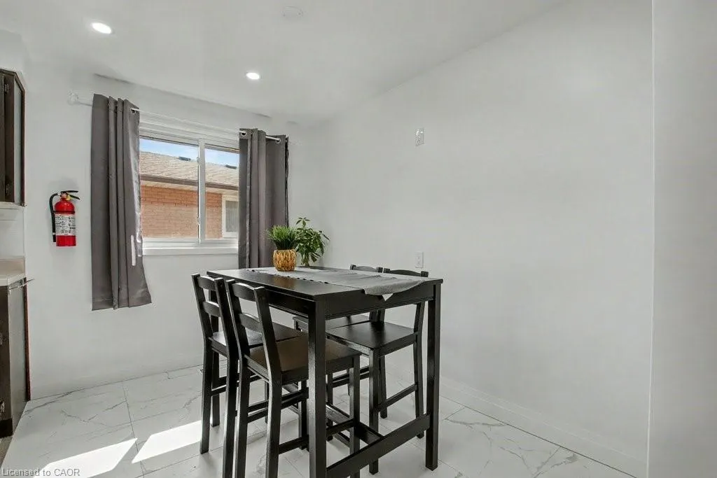 40 Tara Court