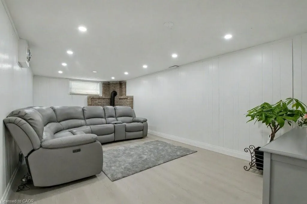 40 Tara Court